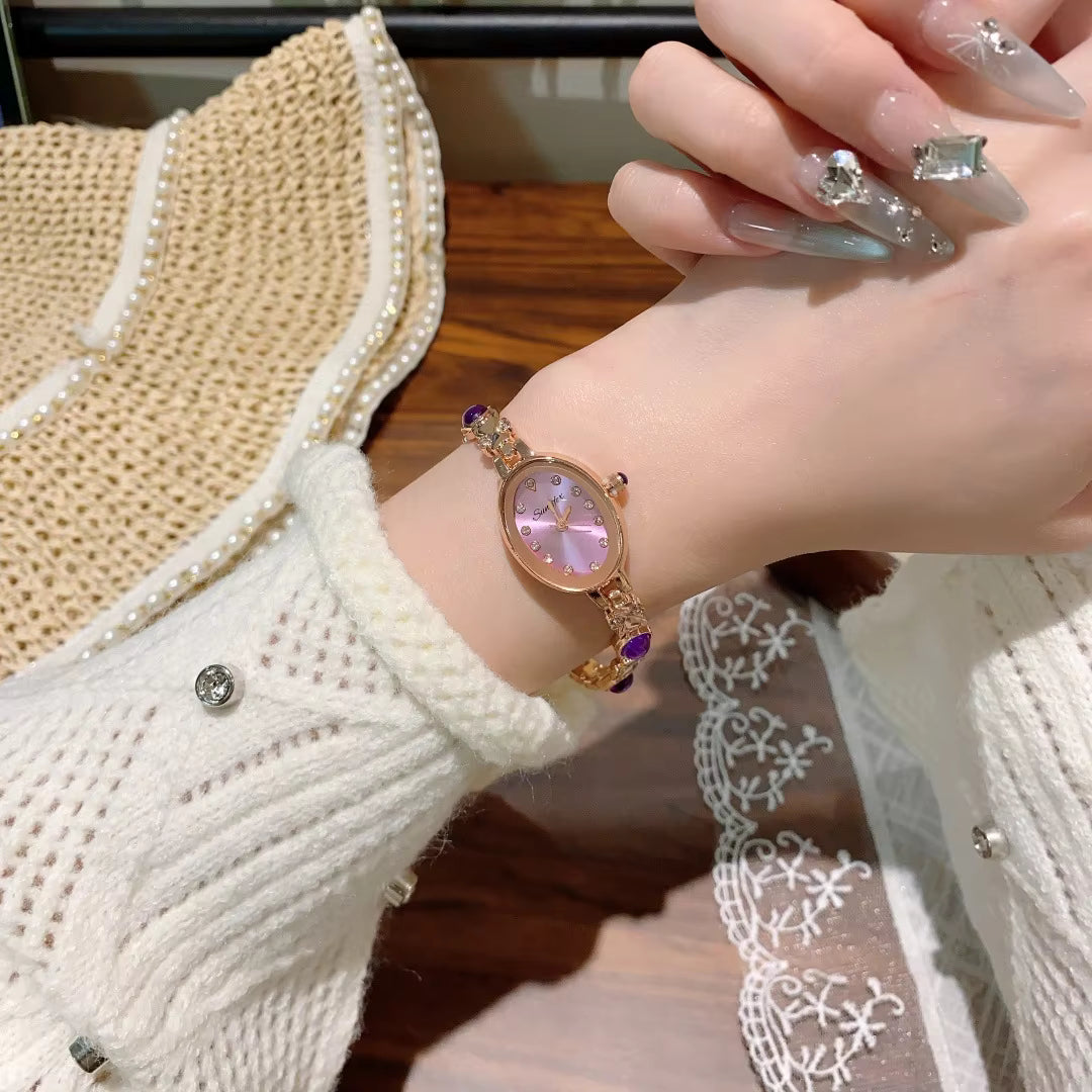 Fashionable Women's Watch with Diamond Inlaid Strap Retro Oval Dial Ladies Quartz Watch Ladies Gift
